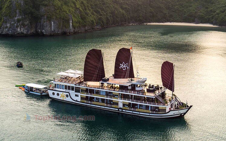 Kinh nghiệm thuê du thuyền Hạ Long